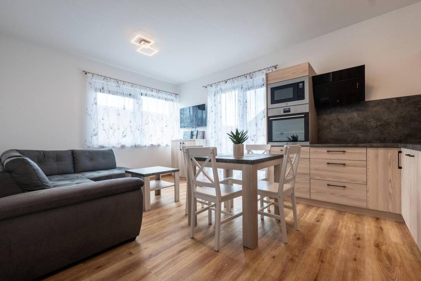 Apartmany - Male Lipno Černá v Pošumaví Exteriér fotografie